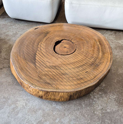 Mesa De Centro Bolacha Em Tora De Pequiá Com Rodinhas
