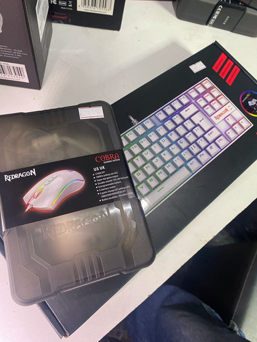 Kit Redragon - Mouse Cobra + Teclado Kumara Branco/rosa