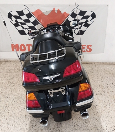 Imagen 9 de 12 de Honda Goldwing Gl1800 1800c.c. Viajera Turismo Equipada 2002