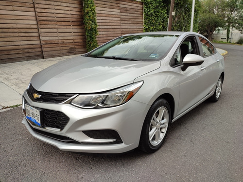 Imagen 2 de 14 de Chevrolet Cruze 2018 1.4 Ls At
