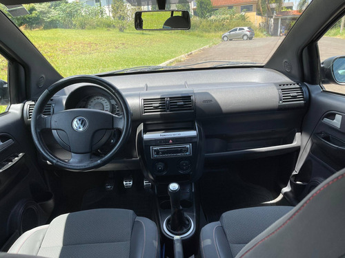 Imagem 8 de 14 de Volkswagen Fox Extreme 1.6 8v (flex)