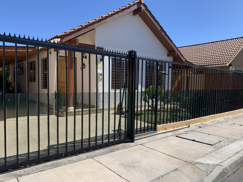 Impecable!!!! Casa De Un Piso En Buin Oriente
