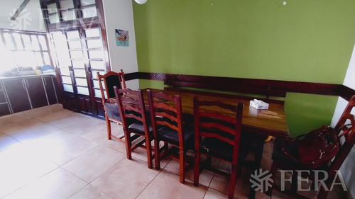 Venta Casa De 4 Ambientes Con Cochera En Quilmes