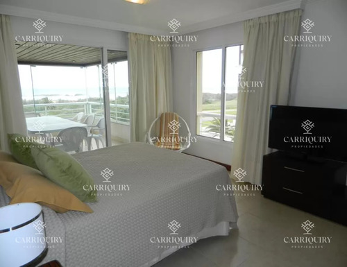 Apartamento En Brava Frente Al Mar, Alquiler