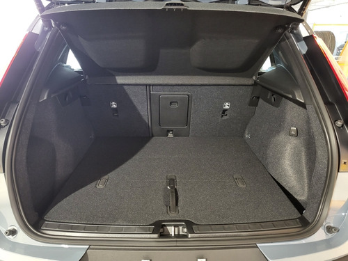 Volvo XC40 P8 RECHARGE TWIN ELECTRIC ULTIMATE AWD