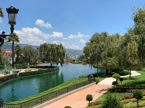 Imagen 21 de 23 de A Estrenar Con Hermosas Vistas / Fuentes De Las Lomas