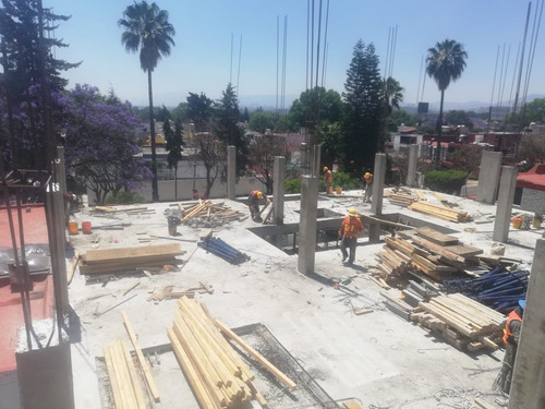 Terreno En Fraccionamiento La Florida Y Actualmente Cuenta Con Una Construcción En Obra Negra De Dos Niveles Inconclusa Ya Que Inicialmente Se Pretendían Construir 8