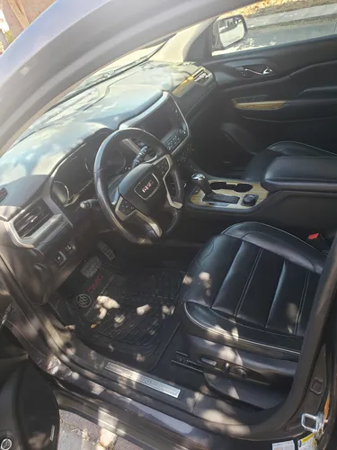 GMC Acadia 3.7 Denali At