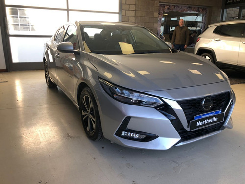Imagen 6 de 15 de Nissan Sentra 2.0 Advance