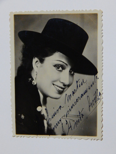 Fotografia Firmada Anita Sevilla Con Sombrero