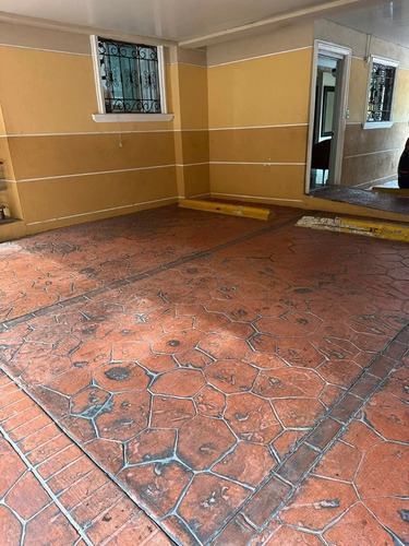 Alquilo Apto Amueblado En Gazcue, 2 Habs., 140 Mts.2, Balcon, 5to Piso, Torre Hilda Maria