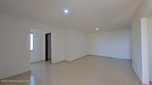 Imagen 9 de 11 de Apartamento En El Recreo Rah Co: 22-3288