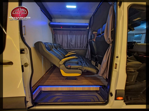 Mercedes-Benz Sprinter Furgão 2.2 Cdi 416 Longo Teto Alto 10,5m3 5p 6 marchas