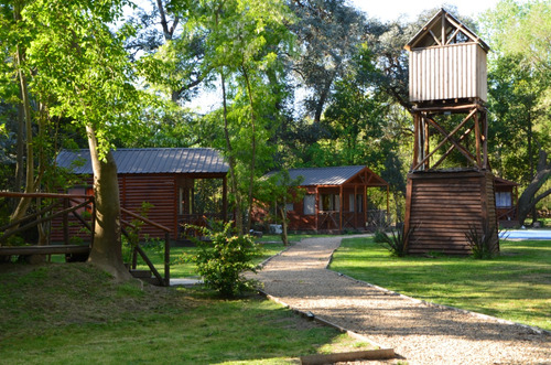 Alquiler De Cabañas En Barrio La Araucaria