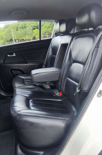 Kia Sportage 2.0 LX 4X2 16V FLEX 4P AUTOMÁTICO