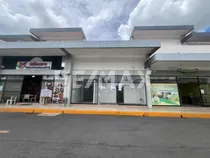 Comprar Renta Local Comercial Plaza Shopping Center Juriquilla (antes Plaza Morada)