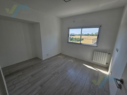 Casa 5 Ambientes En Venta - Barrio Cerrado Santo Tomás - Pilar