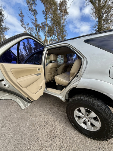 Toyota Hilux SW4 3.0 Srv Cuero At