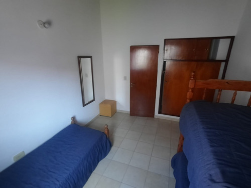 Triplex Amplio Y En Impecable Estado A La Venta Sin Expensas
