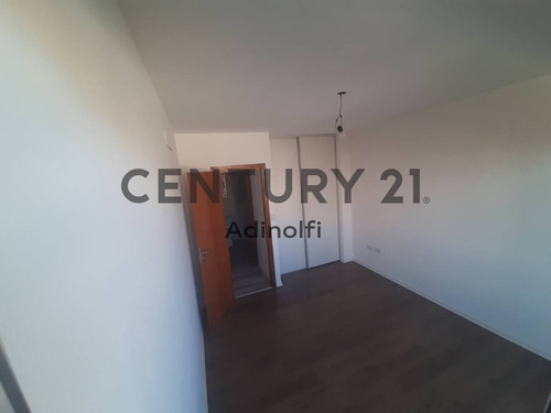 Imagen 14 de 30 de Av. 19 E/ 39 Y 40 - Departamento De 1 Dormitorio En Venta