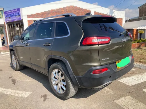 Jeep Cherokee 3.2 Limited