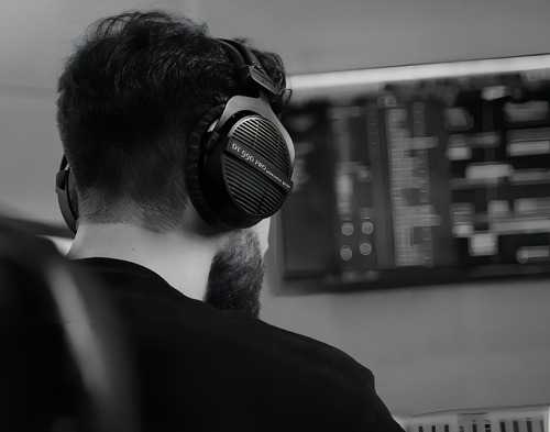Beyerdynamic Dt 990 Pro 80 Ohm - Negro Negro