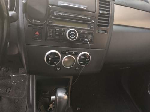 Nissan Tiida 1.8 Sl Flex Aut. 5p