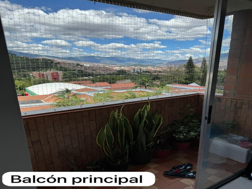 Venta De Apartamento Loma De Los Bernal 