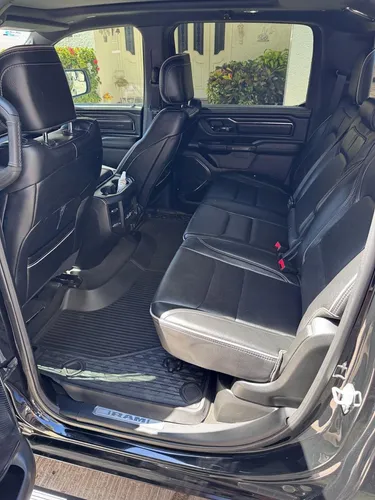 RAM Ram 1500 LIMITED MILD HYBRID 5.7L 4x4
