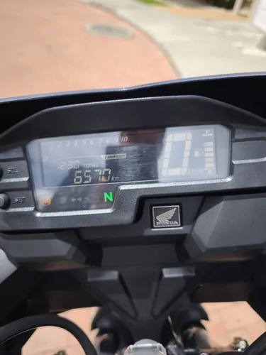 Xre 300 Abs, 2023, Único Dueño, Gris