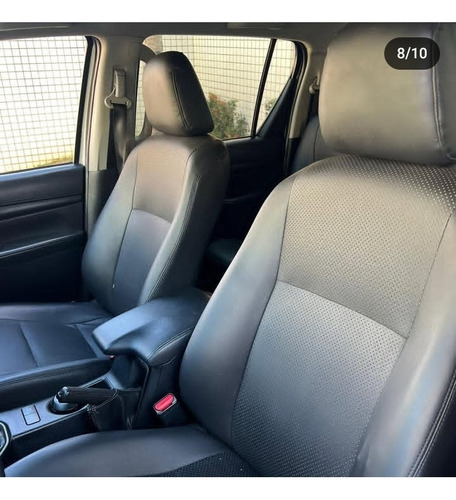Toyota Hilux 2.8 Tdi Std Cab. Dupla 4x4 4p