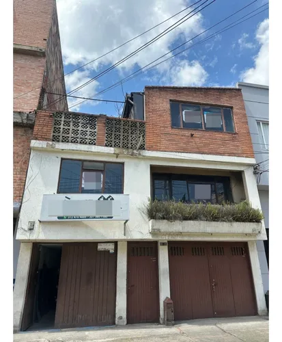 Venta De Casa Para Inversión Barrio Simon Bolivar