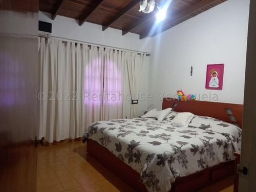 Imagen 5 de 14 de 23-10558 Gbf Vendemos Hermosa Y Amplia Casa Con Terreno San Juan De Los Morros