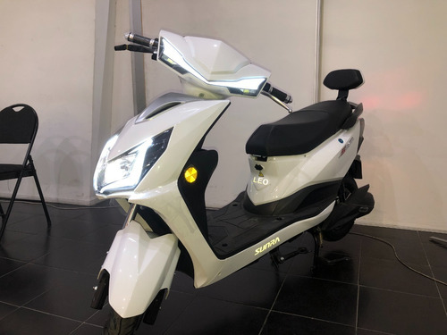 Imagen 13 de 16 de Moto Eléctrica Sunra Leo - Ecomove
