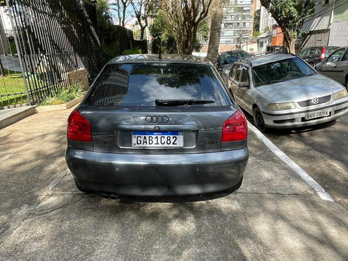 Audi A3 1.8 Turbo 5p Automática