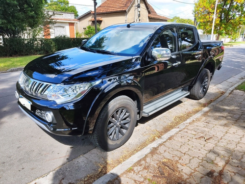 Mitsubishi L200 2.5 Cd 4wd High-power Di-d At5 Cuero 2016