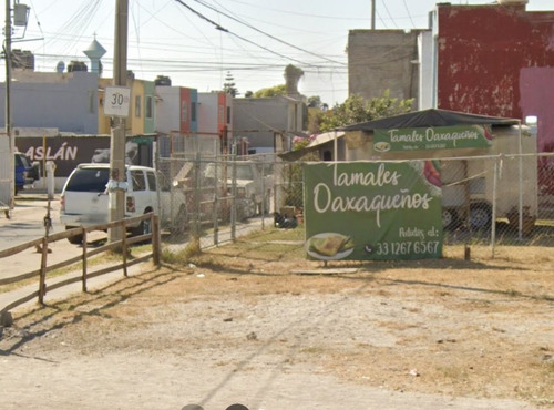 Sk17 Casa En Venta Por Remate Bancario En Valle De Las Misericordia Tlaquepaque Jalisco (ideal Para Inversion O Para Iniciar A Crear Tu Patrimonio A Costo Bajo)pgo En 2 Exhibiciones No Creditos Infona