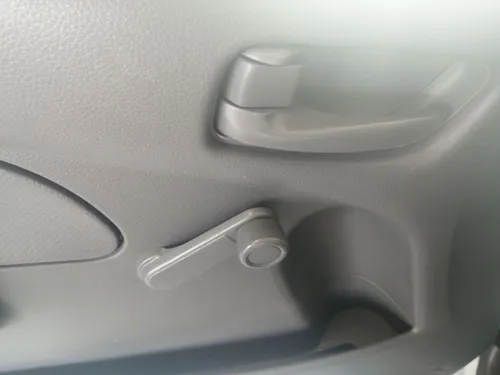 Nissan Urvan 2.5 Panel Amplia Aa Paquete Seguridad Mt