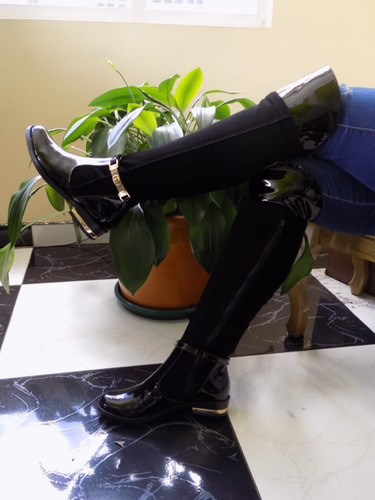 Botas Modernas Caña Alta Para Dama Tacón Plano!
