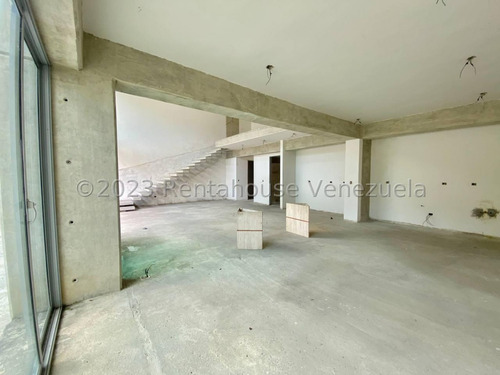 Edificio Residencial/ Apartamentos Tipo Loft (3 Niveles) / Obra Limpia) Venta Chulavista Mls - 24-11680
