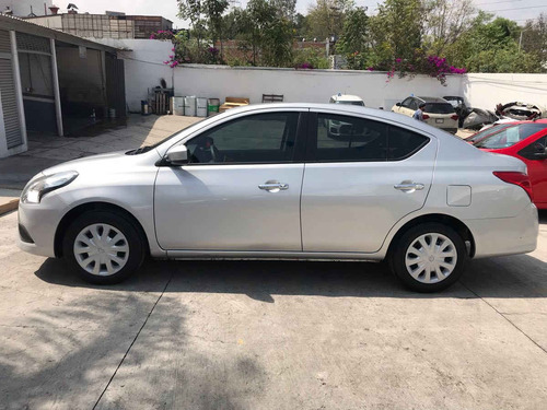 Imagen 2 de 15 de Nissan Versa 2018 4p Sense L4/1.6 Aut