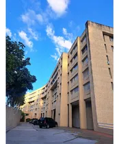 Comprar Apto. Los Samanes 141m2\u002F3h+serv\u002F2b+serv\u002F2pe\u002Famoblado\u002Fvista\u002Fpiscina(np)