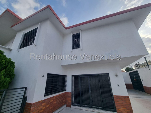# Venta Espectacular Quinta Al Oeste De Barquisimeto,lara Eo