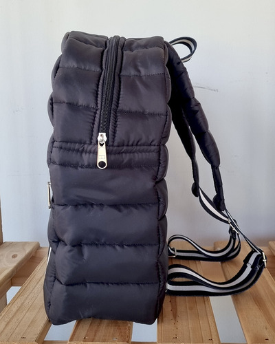 Mochila Grande Puffer Negra Negro Liso