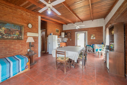 Casa/quinta En Venta De 2 Dormitorios, Arroyo Leyes