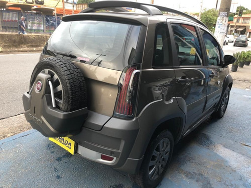 Fiat Idea Adventure 2016 1.8 Flex Cinza Automática