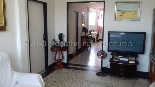 Imagen 4 de 8 de Galpones Venta Av Bolivar 21-23606 Fv