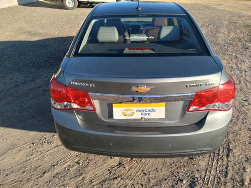Imagen 7 de 12 de Chevrolet Cruze 2011 2.0 Vcdi Sedan Ltz Mt