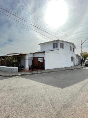 Se Vende Casa Esquina 4d+2b + Casa Interior 3d+1b Q.normal