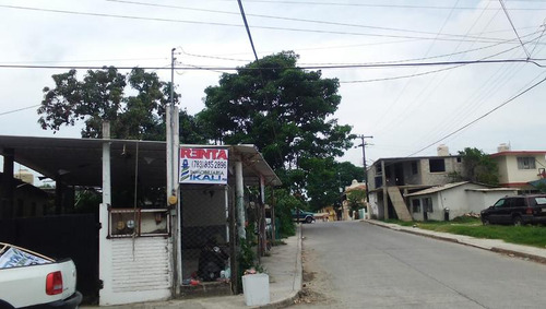Renta Terreno 379.2 M² Para Franquicias Col. Del Valle Tuxpan Ver